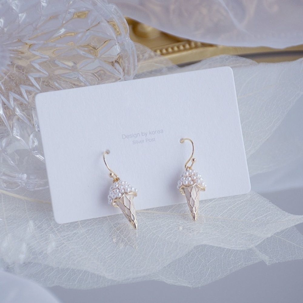 NWT NEW Gold plated Pearl crust Ice Cream Earrings